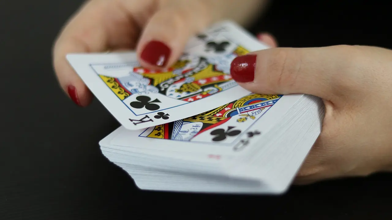 Les astuces des champions de poker