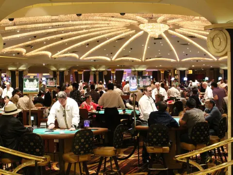 Concentration et discipline : clés du poker