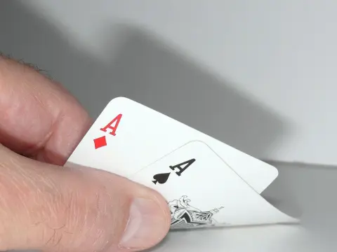 Les bases du poker : equity, odds