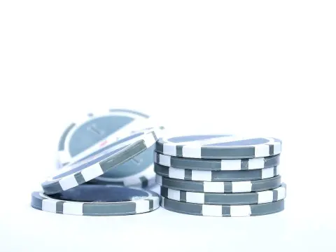 Les règles des tournois de poker