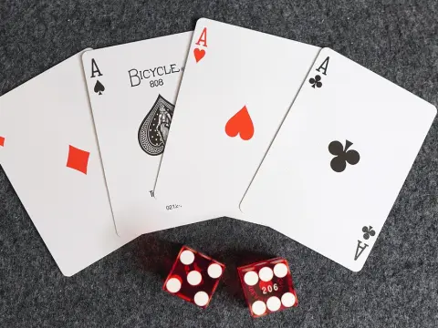 **Ajuster son jeu selon l'adversaire**