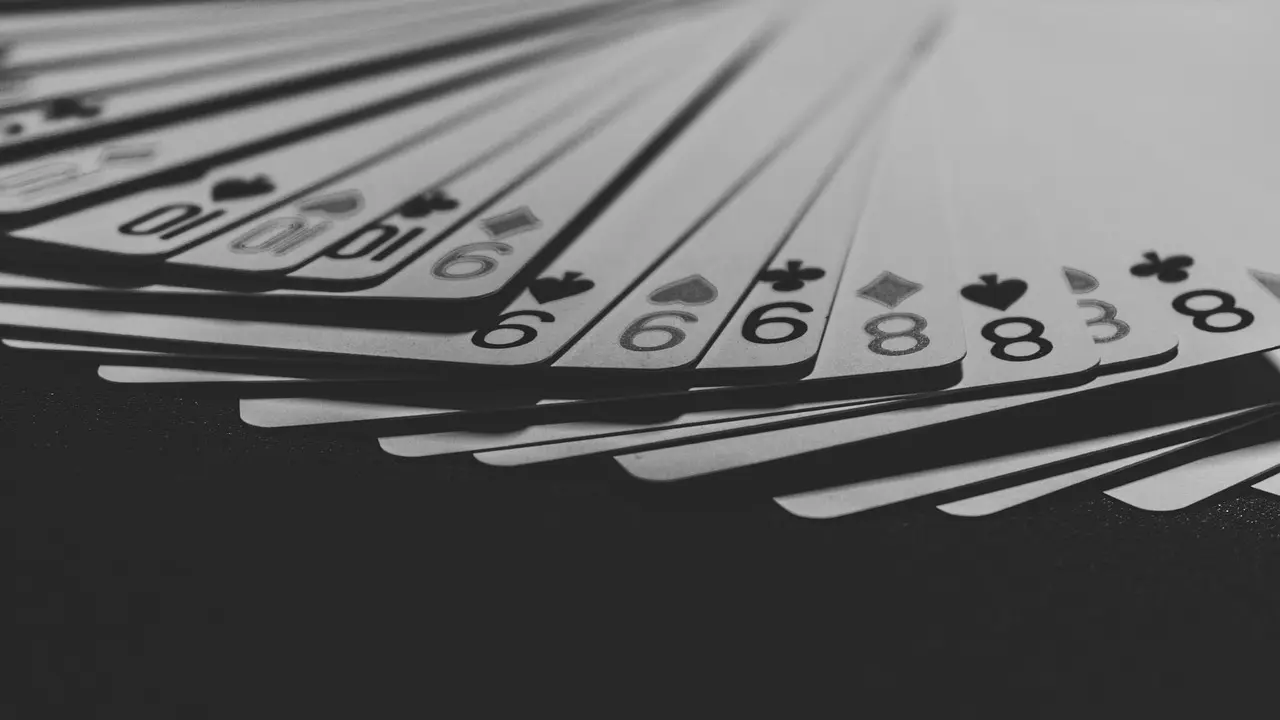 Top 10 des mythes du poker démystifiés par la science